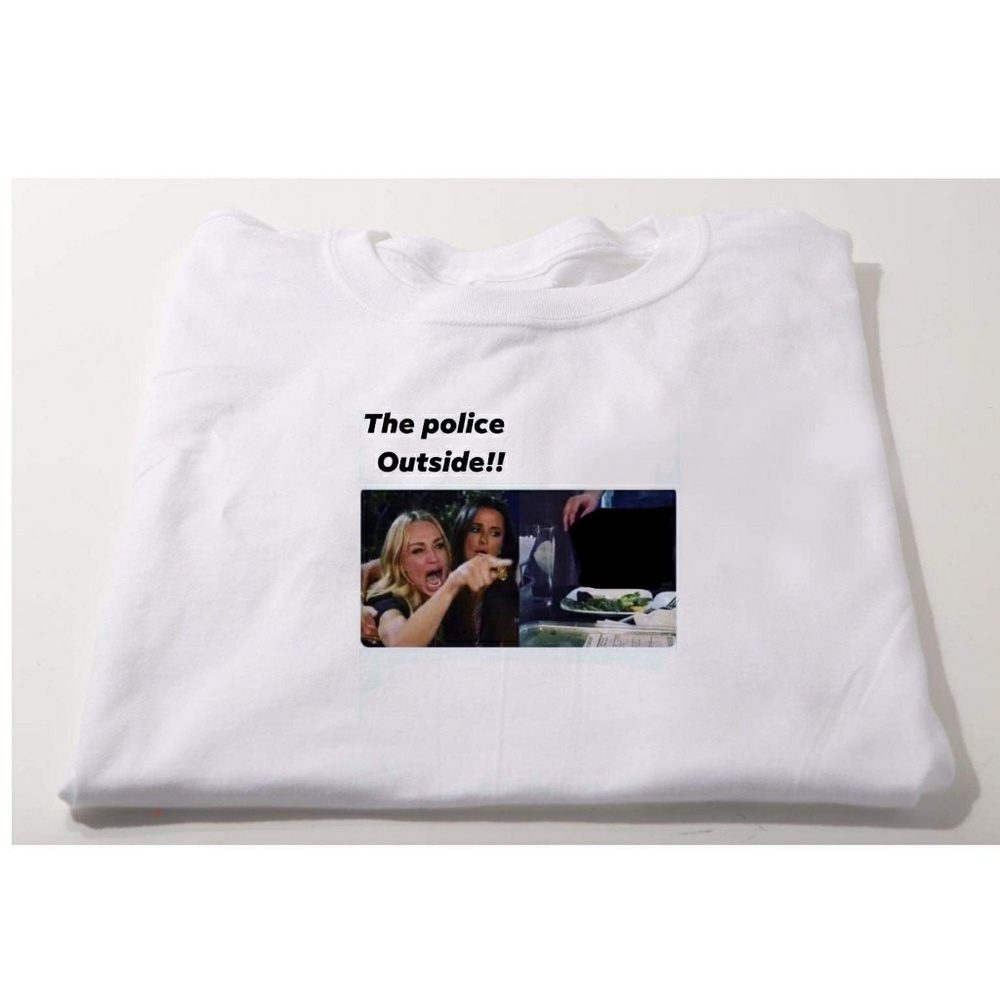 🆕 Lady yelling at cat meme t-shirt - Picture 1 of 2